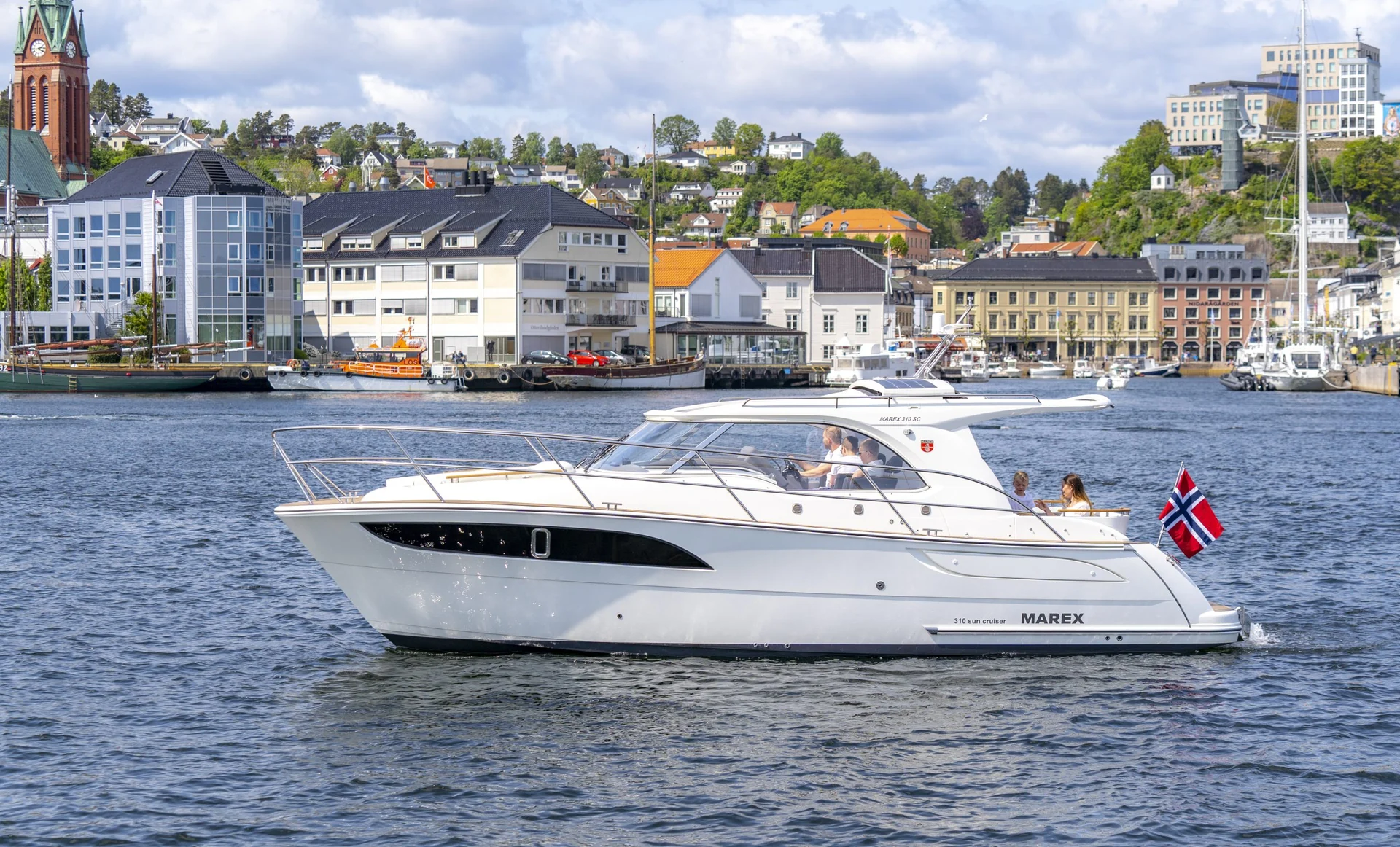 MAREX 310 Sun Cruiser exterior and deck photograph 22