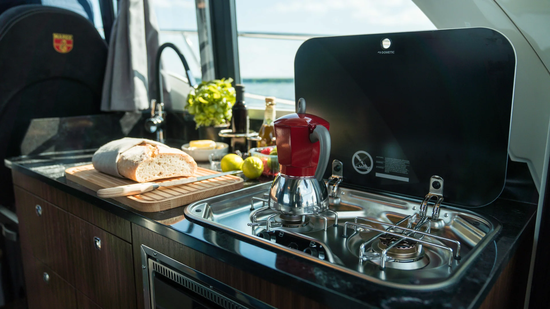 MAREX 330 Scandinavia interior photograph 19