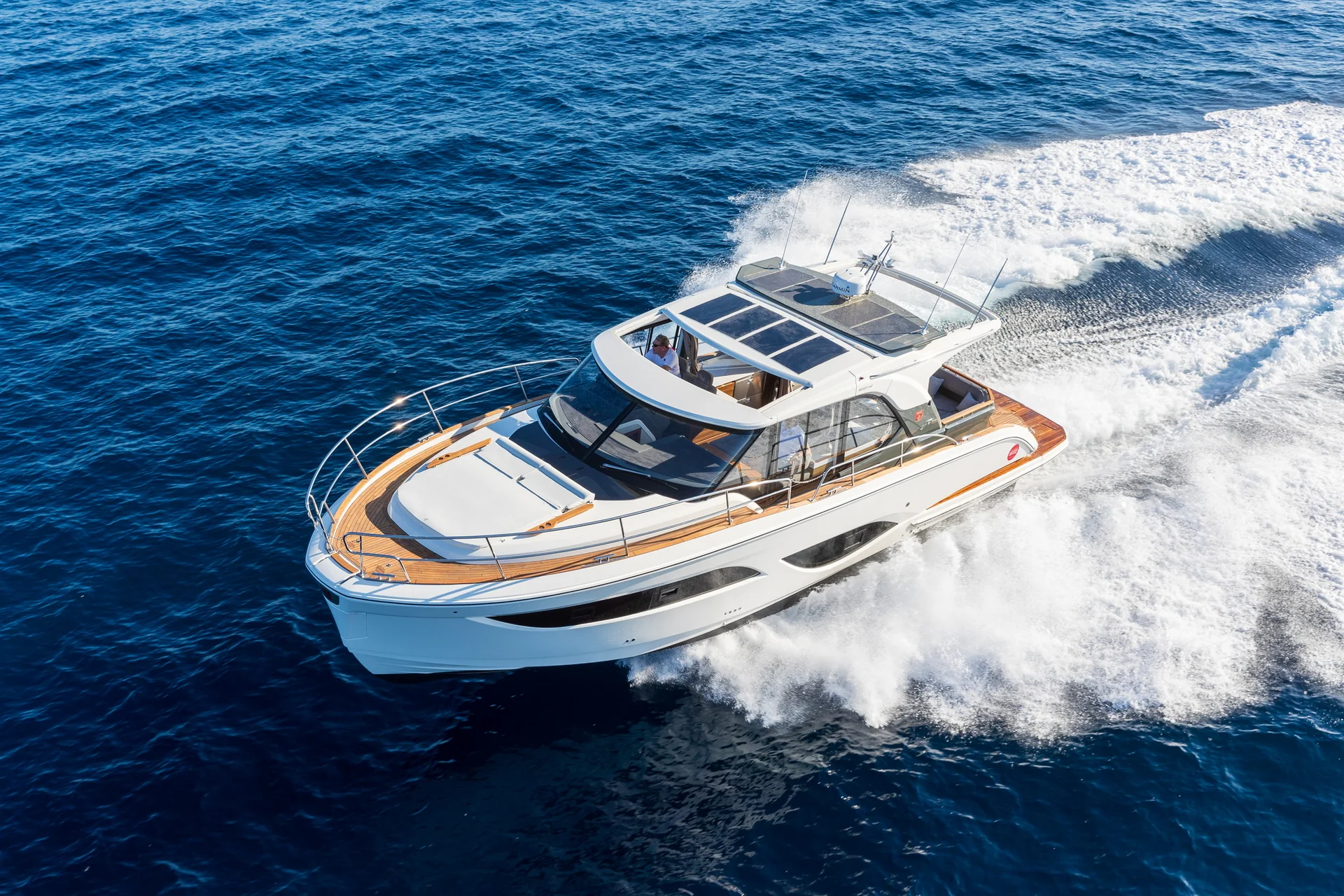 MAREX 440 Gourmet Cruiser exterior photograph 14