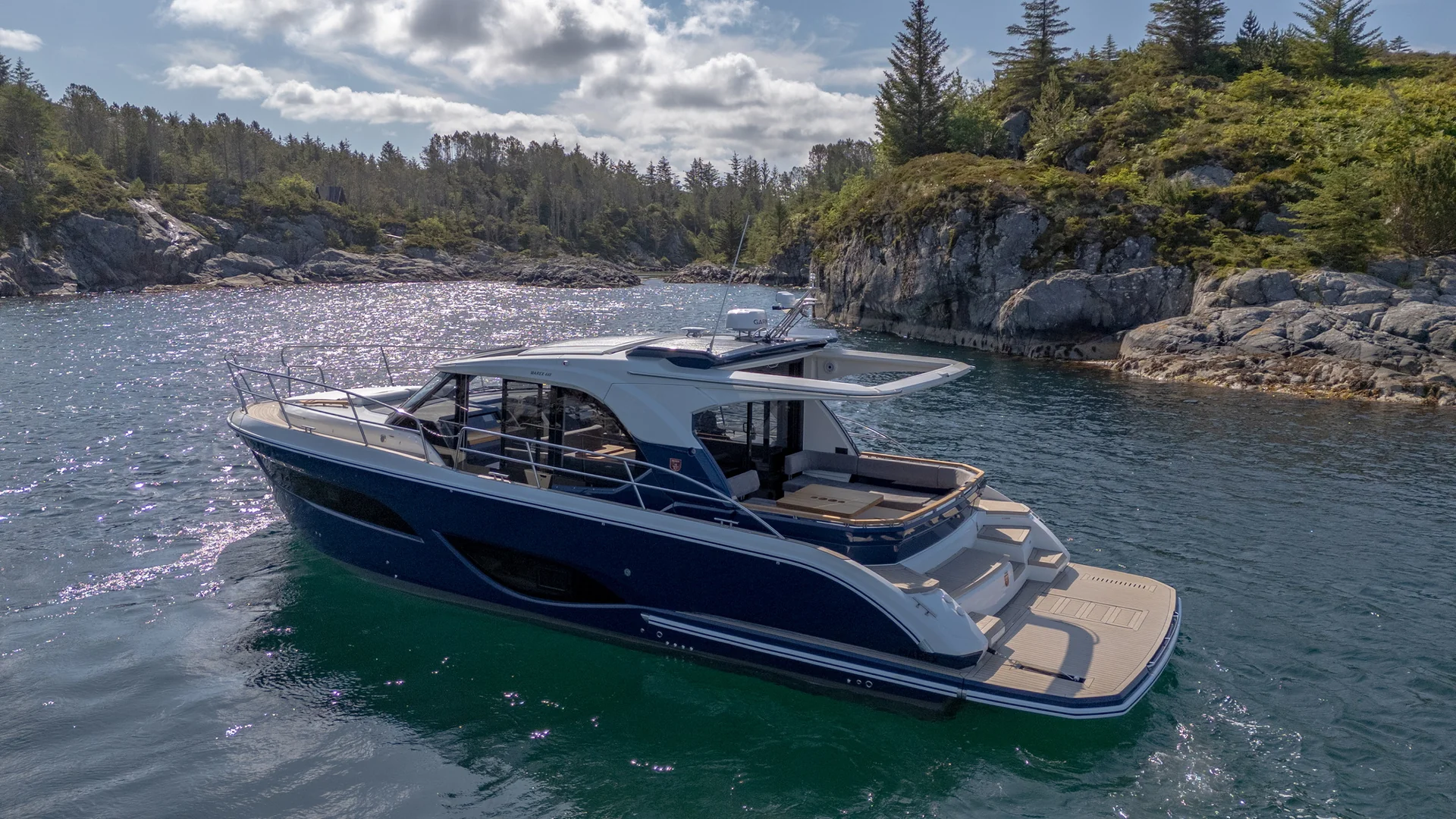 MAREX 440 Scandinavia exterior photograph 7