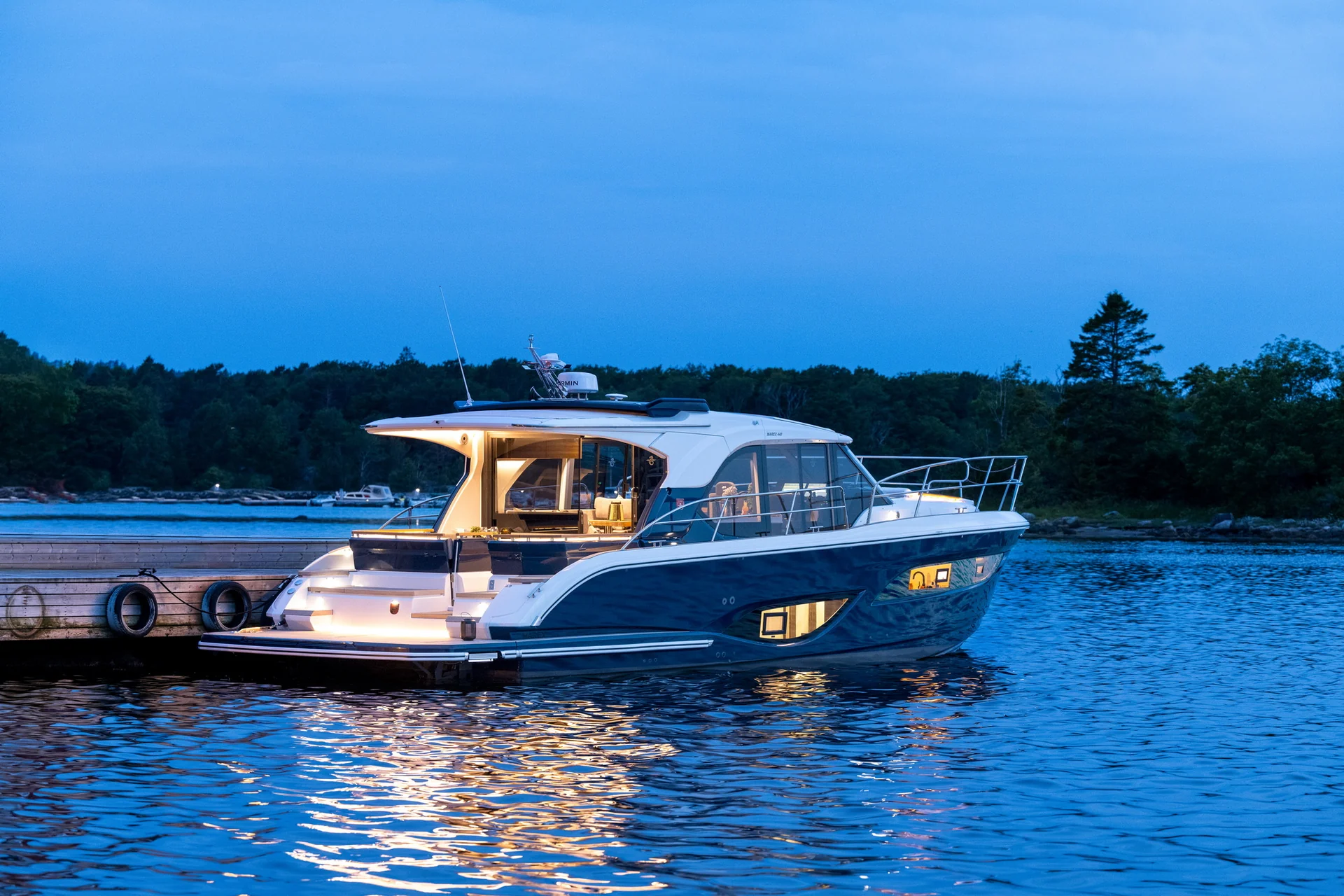 MAREX 440 Scandinavia exterior photograph 15
