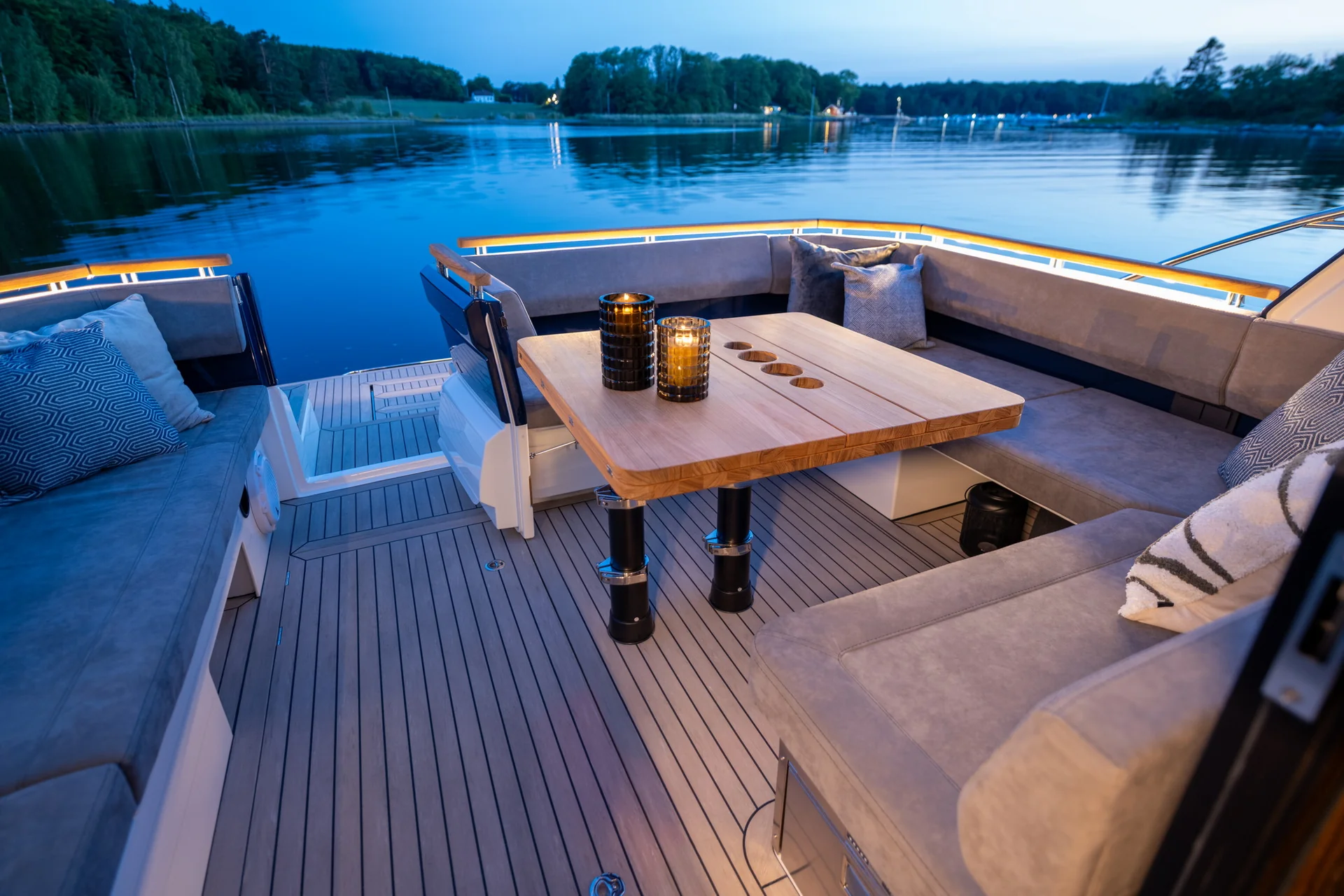 MAREX 440 Scandinavia interior photograph 25