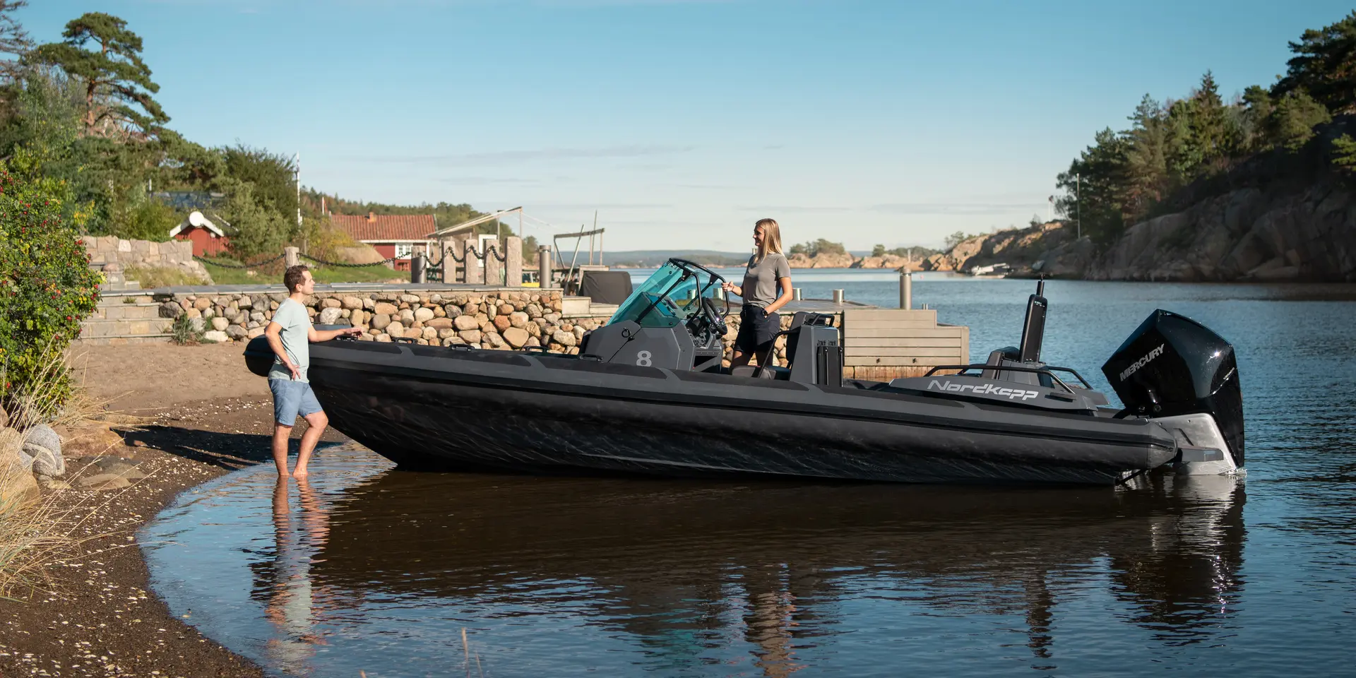 Nordkapp Airborne 8 exterior performance and deck image 3