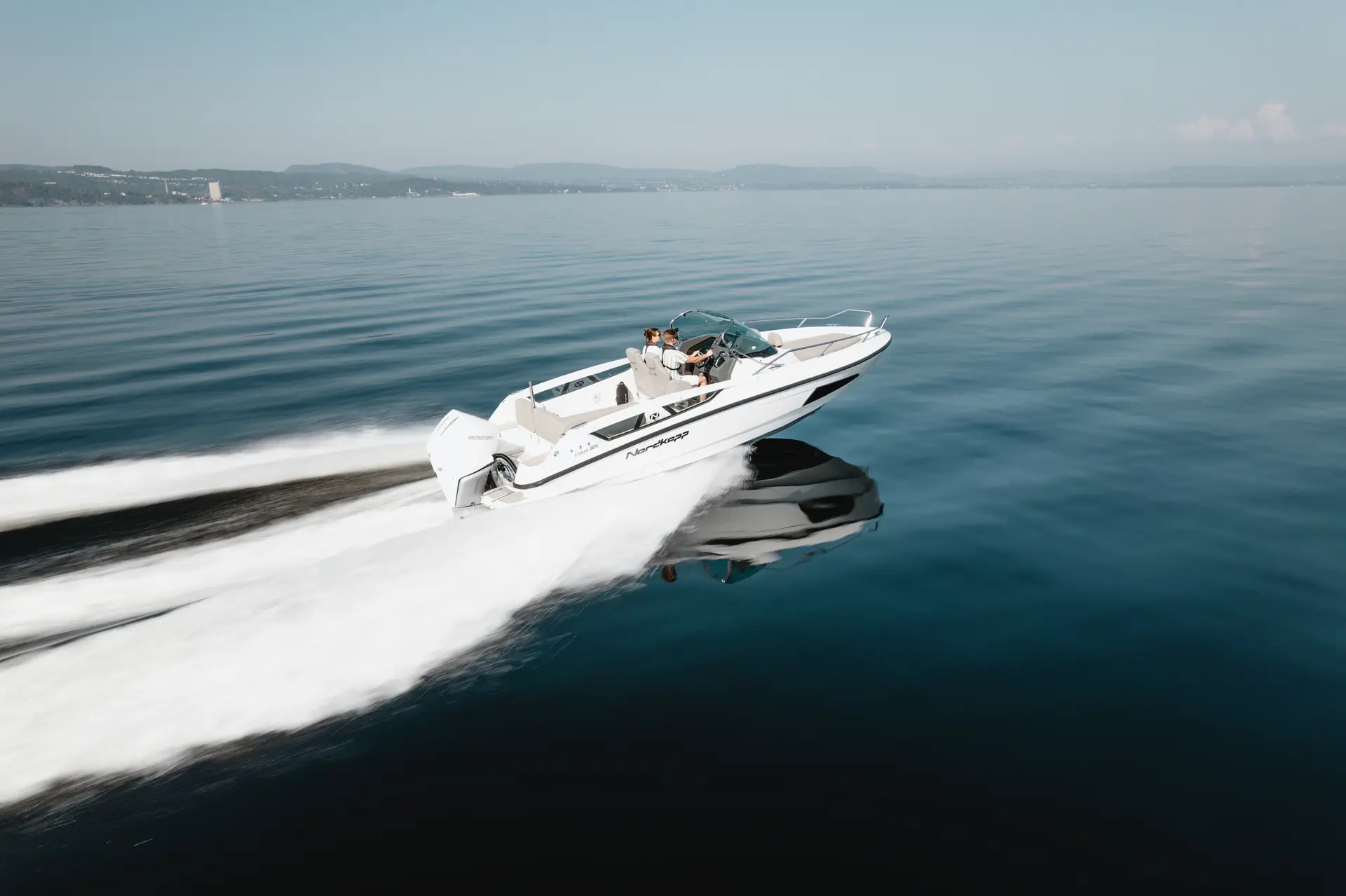 Enduro 805 open-sea performance