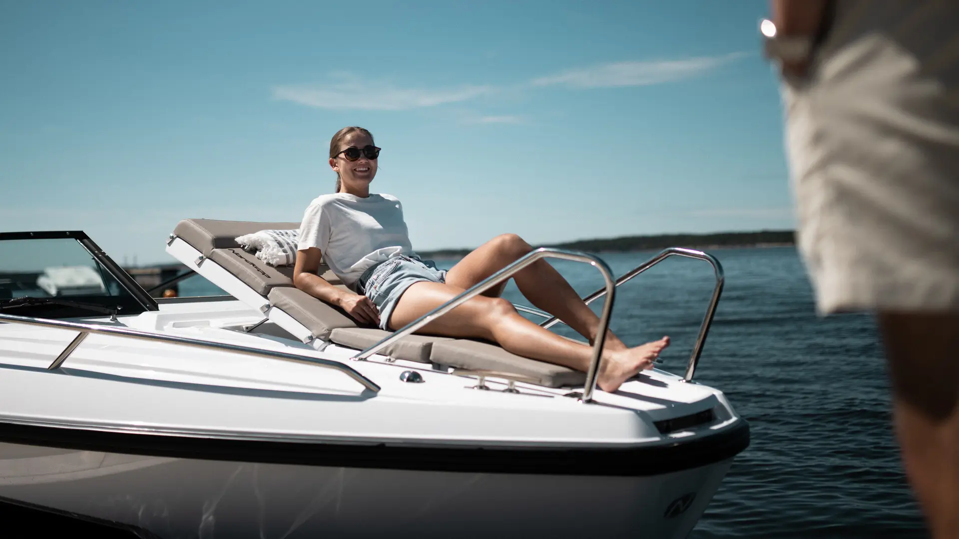 Noblesse 720 forward sunbed