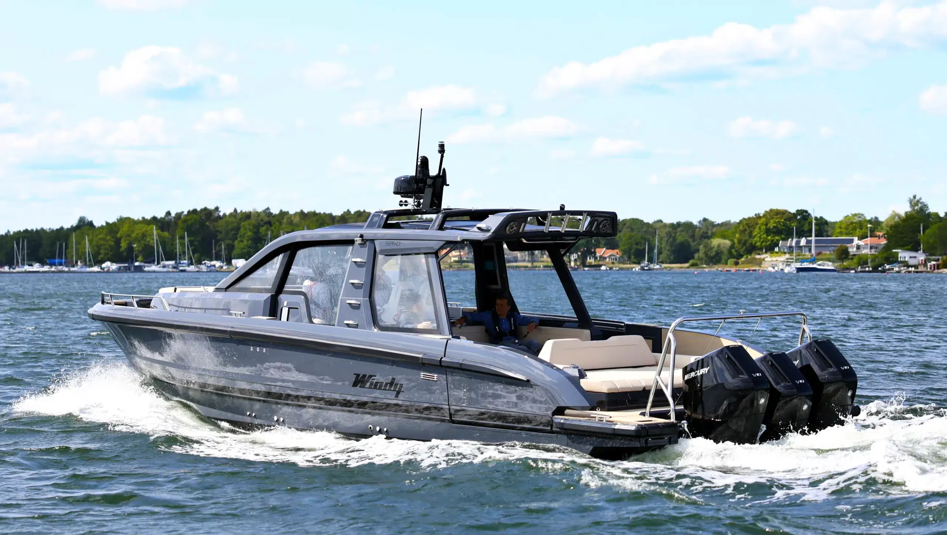 WINDY SR40 exterior 11