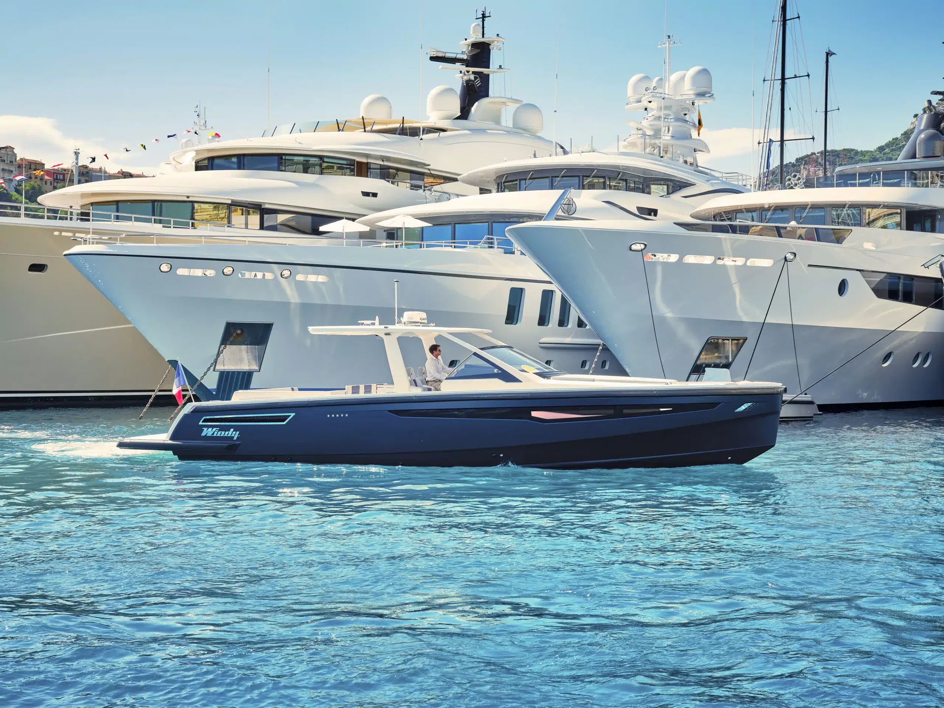 Yacht-tender capability